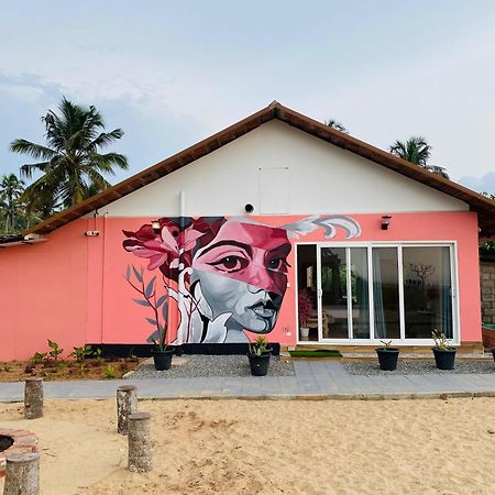 Beach House Varkala By Palmyra Екстер'єр фото